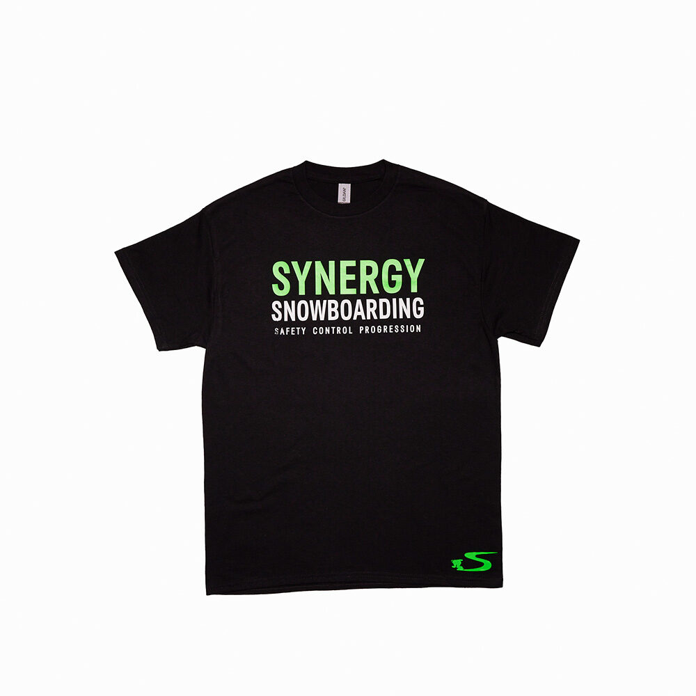 SYNERGY MERCH_2022-10-05_SYNERGY MERCH FLATLAY1630__